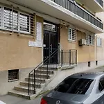 Apartment Centre- Walk To Old Town & Parliament Palace Bucharest