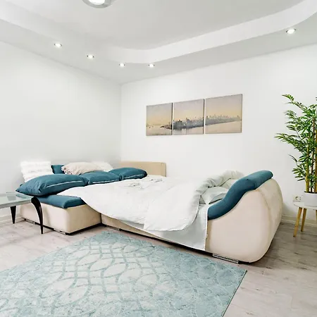 Unirii - Walk To Old Town - Modern 1br - Self Check-in بوخارست