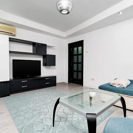 Apartment Unirii - Walk To Old Town - Modern 1br - Self Check-in